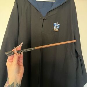 Harry Potter Wizard Robe with vintage interactive Wand